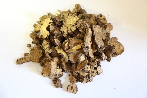老年人吃苯磺酸氨氯地平片注意什么？苯磺酸左氨氯地平片是什么类的药物