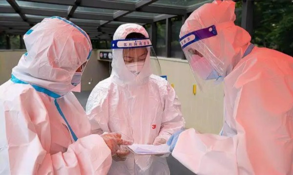 全国多地取消查48小时核酸，专家：并非放开更不是躺平