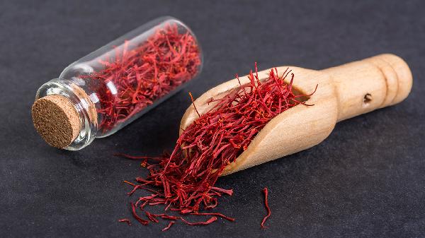 感冒可以喝金银花茶吗  四种花茶巧对应各种类型感冒