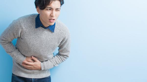 引起急性膽囊炎的常見病因是什么