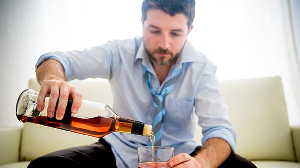 酒精中毒怎样治疗，治疗酒精中毒6个方法很实用