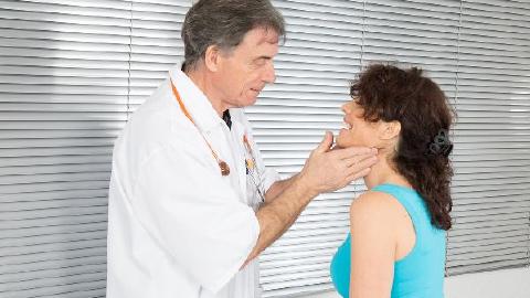 宝宝甲状腺低下的症状表现有哪些