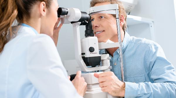 麻痹性斜视的治疗方法有哪些 麻痹性斜视的四个疗法分享