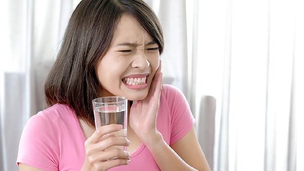 牙齿磕碰掉怎么办 牙齿磕碰掉3处理方法介绍