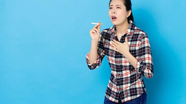 咳嗽嗓子啞一直不好是什么原因