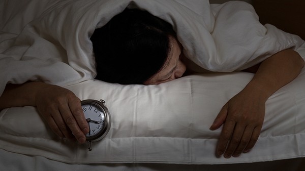 长期失眠怎样治疗  坚持做好3件事让睡眠质量好起来