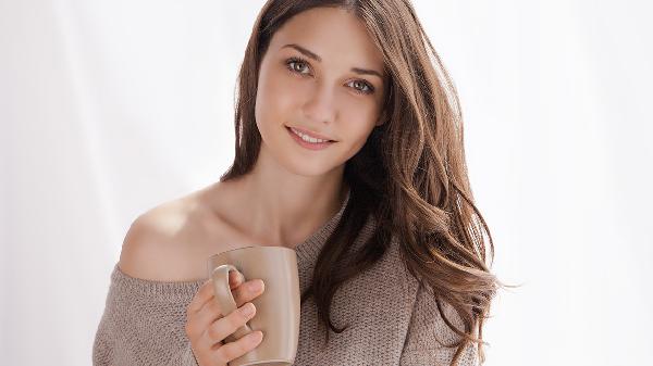 婚姻里，女人身上有这4种“味道”，多半就是婚外有人了