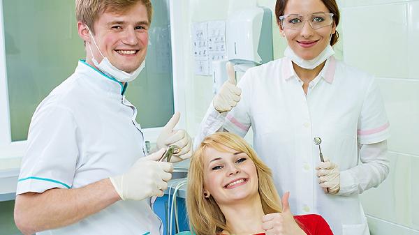 嘴突可以不拔牙嗎