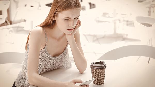 為什么需要手術(shù)拔除埋伏阻生牙