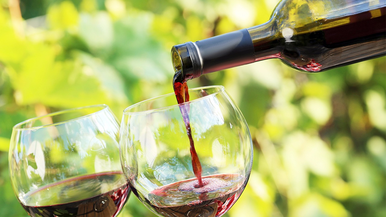 红酒保质期是多久 红酒打开多久就不能喝了