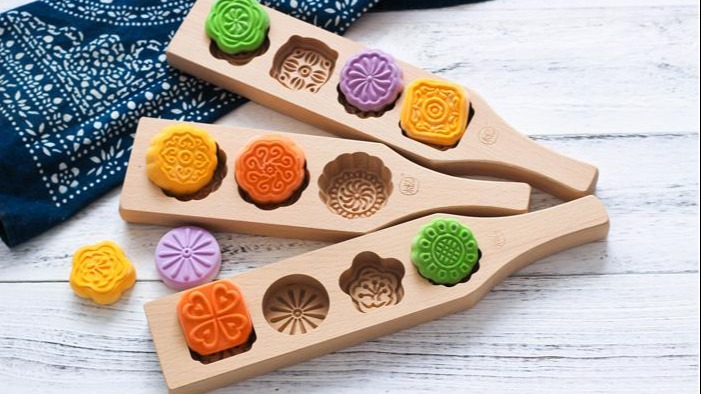 {月饼漏气了还能吃吗 常温下密封保存月饼会发霉吗}