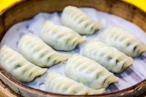 為什么煮出來(lái)的餃子皮粘糊