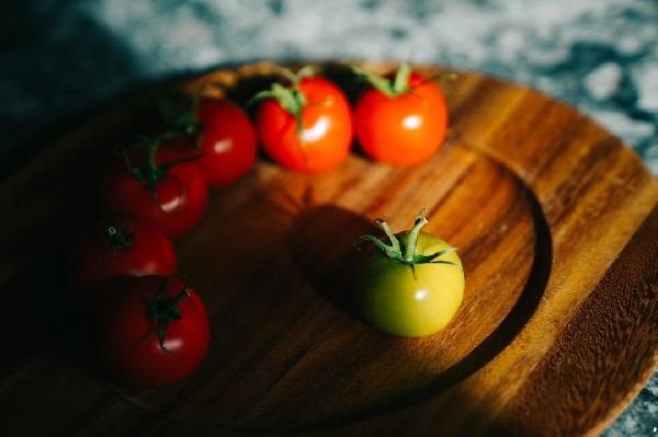 剝西紅柿皮的方法有哪些