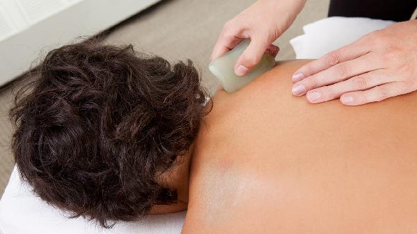 刮痧了以后可以洗澡嗎