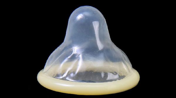 超薄避孕套是不是很容易破呢