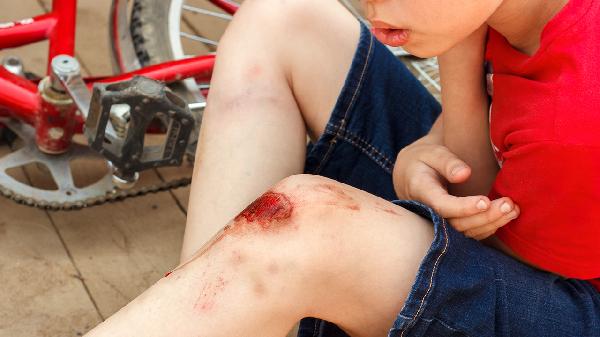 小腿腿疼是什么原因引起的