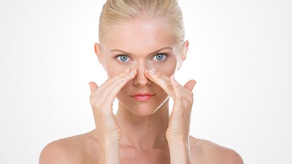 臉頰兩側寬大如何變窄