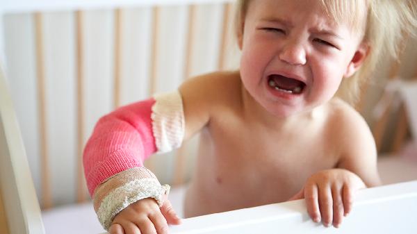 腳第五跖骨基底部骨折怎樣康復(fù)鍛煉