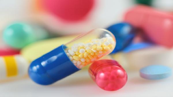 雙歧桿菌三聯(lián)活菌膠囊吃了尿液有味道