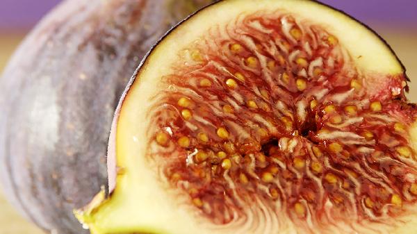 甘油三酯高可以吃甜的水果嘛