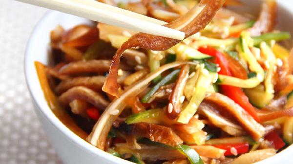 豬肉里有石灰狀的東西是什么