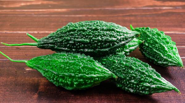 凉拌苦瓜好吃不苦的小秘诀是什么呢