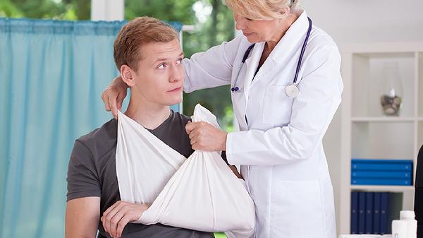 手腕被热蒸汽烫伤起泡会留疤痕吗