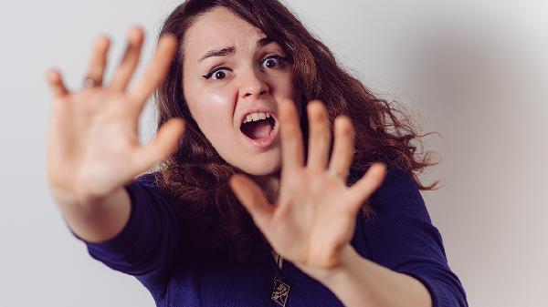 恐懼型回避型人格的表現(xiàn)