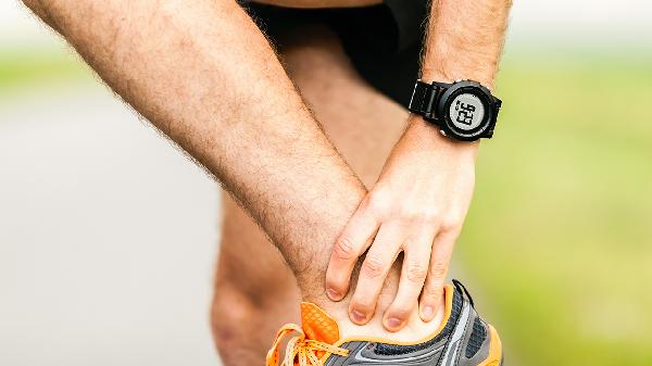 股關(guān)節(jié)疼痛怎么回事