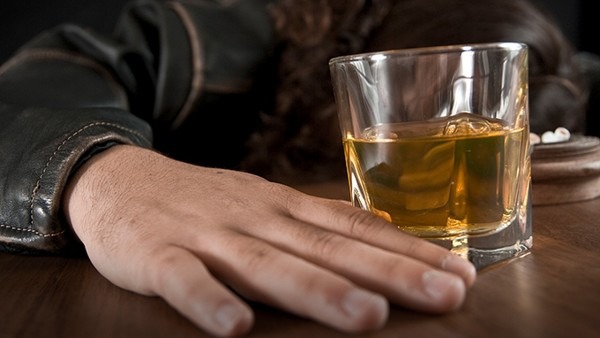 男的打了新冠疫苗能不能要孩子？新冠疫苗接种前1周不能喝酒