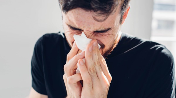 哮喘病诱发过敏性鼻炎的风险高达6倍 过敏性鼻炎常见的3大病因都有哪些