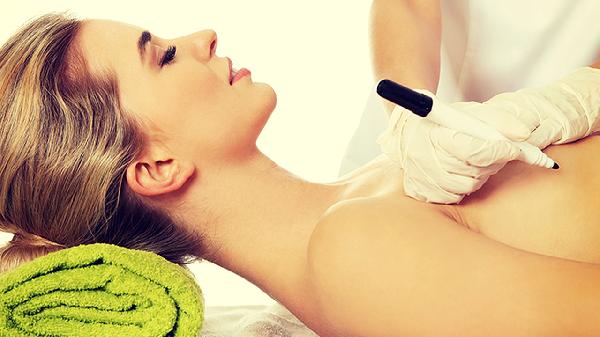 寶寶拒絕媽媽乳房的原因