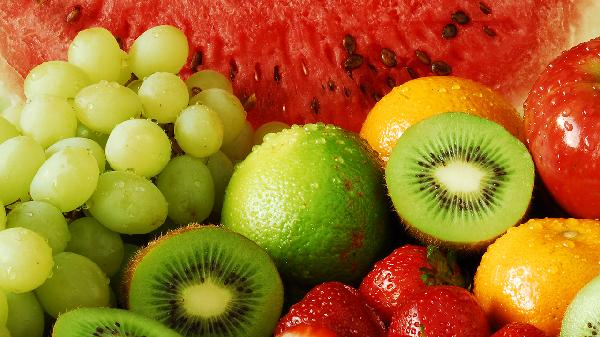 五個(gè)月寶寶吃水果要注意什么