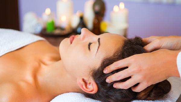 油性皮膚問(wèn)題如何維護油性皮膚