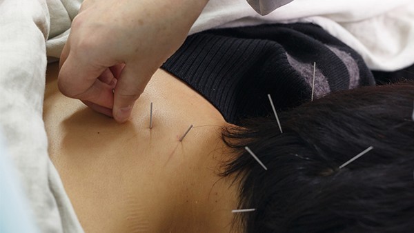 拉肚子吃蒙脱石散吗 蒙脱石散治疗急性腹泻的效果如何