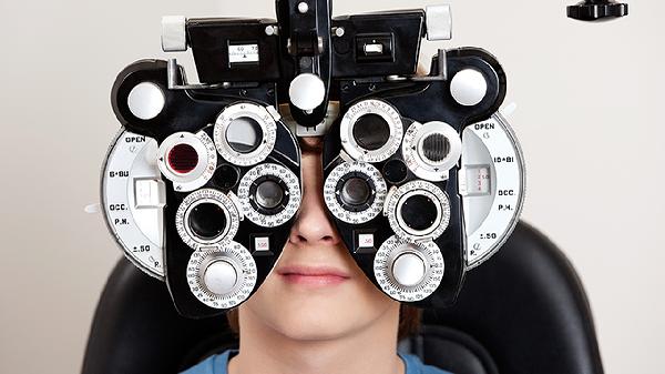 眼药水的分类及使用误区