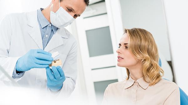 选择牙齿矫正的最佳时间