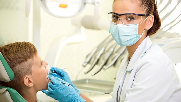 牙種植體的具體修復程序