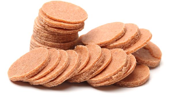 是否給孩子買(mǎi)零食