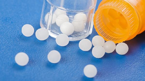 小儿豉翘清热颗粒适合饭前吃还是饭后吃