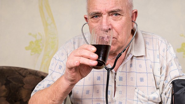 老人家是新冠易感人群，該怎么防護？