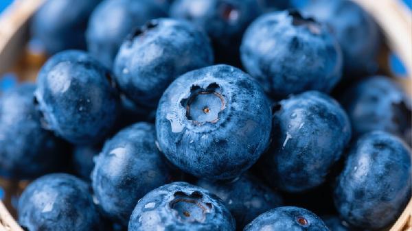 藍(lán)莓吃了有什么好處和功效