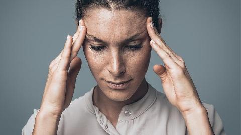 女人梦见掉头发是什么征兆