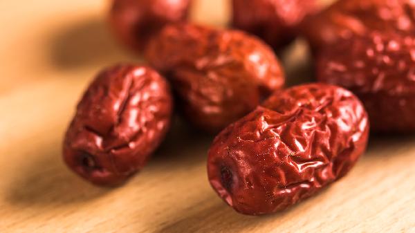 每天吃十幾顆紅棗會(huì )上火嗎