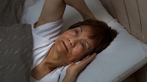 晚上睡不著覺失眠如何緩解