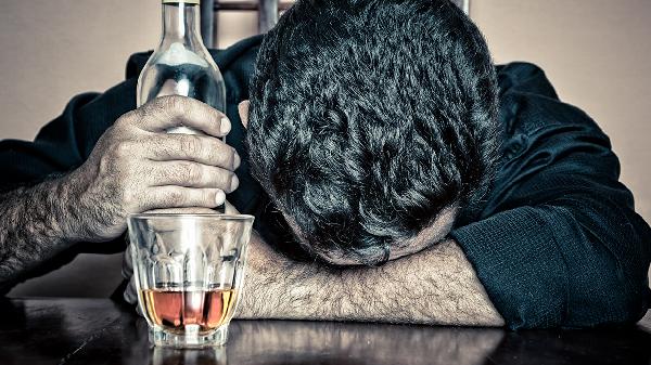 喝醉酒第二天頭疼怎么緩解