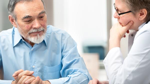 白塞病应该做哪些检查 白塞病四个检查了解白塞病的情况