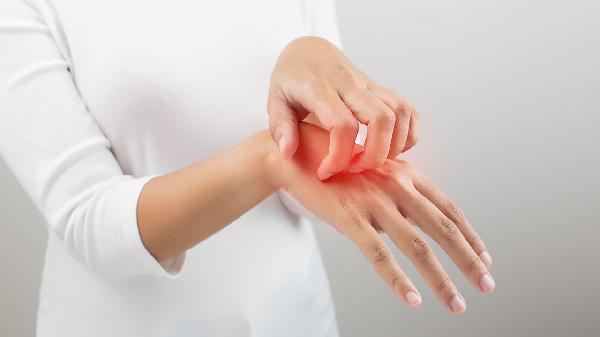 大腿皮肌炎怎么引起的 引起大腿皮肌炎的原因细说