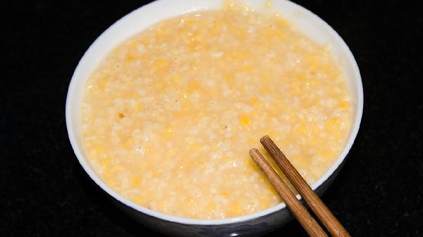 胃難受吃不下飯是怎么回事