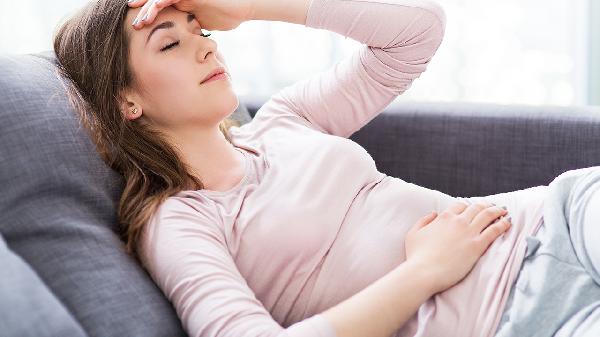 良性陣發(fā)性位置性眩暈會嘔吐嗎 良性陣發(fā)性位置性眩暈有什么癥狀